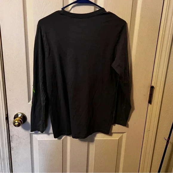 Spiderman Shirt Kids Size XXL Gray Venom Glow in the Dark Tee Boys EUC - Picture 3 of 4